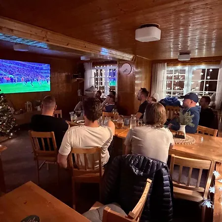 Bila Labut Pec Pec pod Snezkou