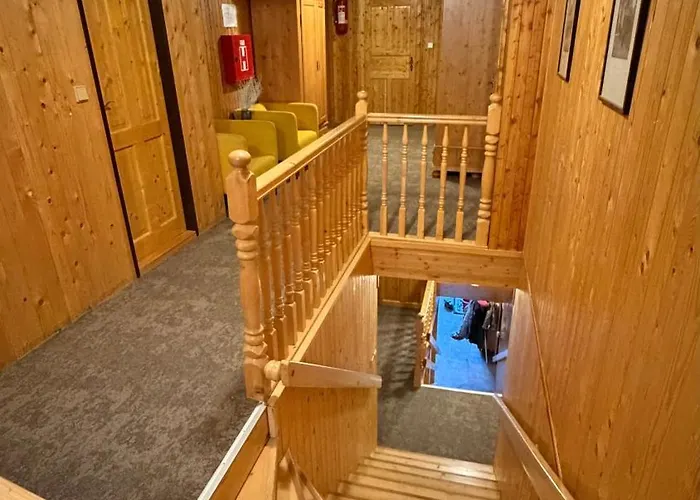 Bila Labut Pec Pensionat